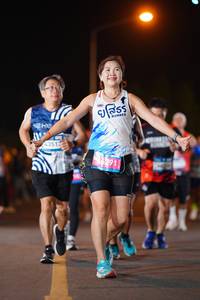 BIB: 43511, 291
                            <button type="button" onclick="openModal(22856414)" class="btn btn-primary btn-sm float-right btn-popup" data-toggle="modal" data-target=".modal-high-quality">
                        <i class="fas fa-shopping-cart"></i> Add to Cart
                    </button>
                                            <button type="button" onclick="isThisMe(22856414, true)" class="btn btn-success btn-sm float-right btn-popup btn-isme hidden" data-toggle="tooltip" data-placement="bottom" title="นี่คือรูปของคุณใช่ไหม คลิกที่นี่เพื่อเอาเข้าอัลบั้ม">
                        <i class="fas fa-plus"></i> Add to album
                    </button>
                    <button type="button" onclick="isThisMe(22856414, false)" class="btn btn-warning btn-sm float-right btn-popup btn-isnotme hidden">
                        <i class="fas fa-ban"></i> Remove from album
                    </button>